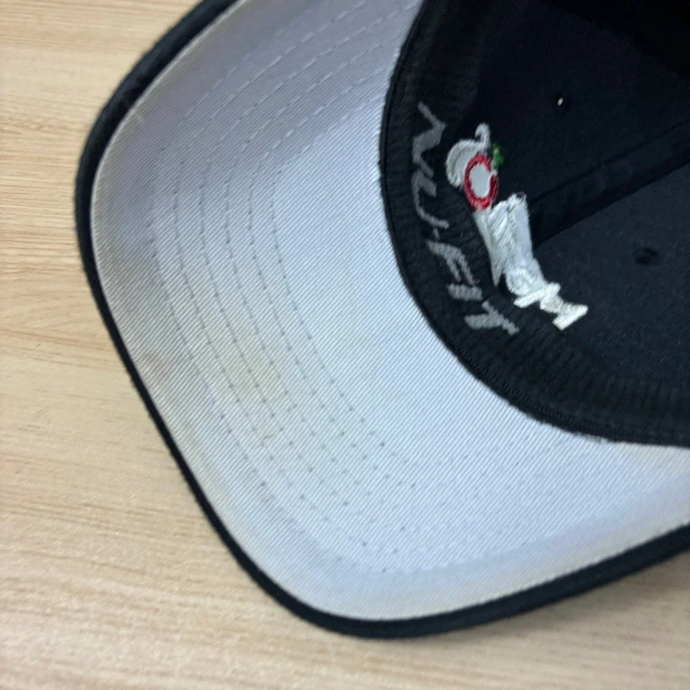 Mazzios Italian Eatery Hat Cap‎ Fitted L-XL Black Flexfit Baseball Cap